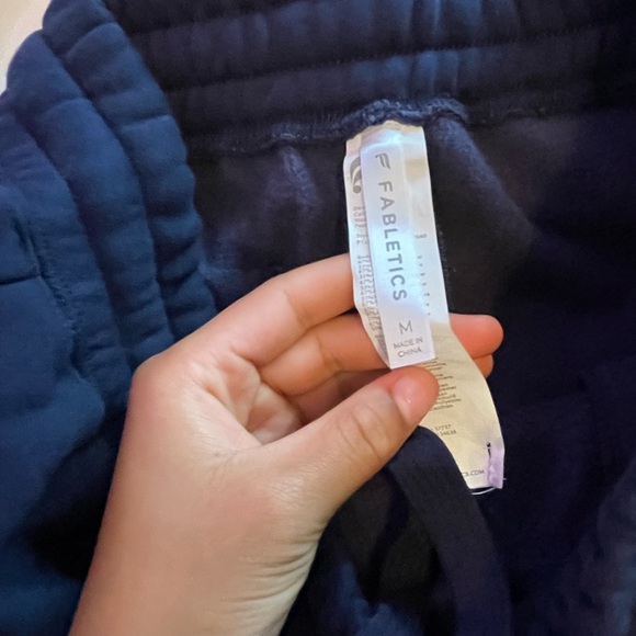 Fabletics Sweatpants - Picture 3 of 3